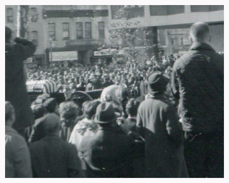 JFK's casket pulled by horses